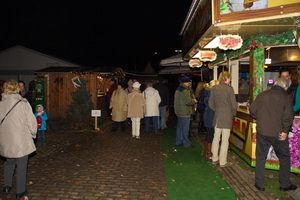 Leckereien auf dem Alsdorfer Weihnachtsmarkt